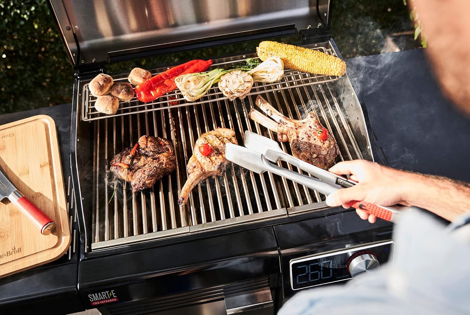 Char-Broil SMART-E Elektrogrill – Grill mit E-POWER 90–370°C, präziser Temperaturkontrolle, Reinigungsfunktion – Optimal für Kochen im Freien, Garten und Terrasse