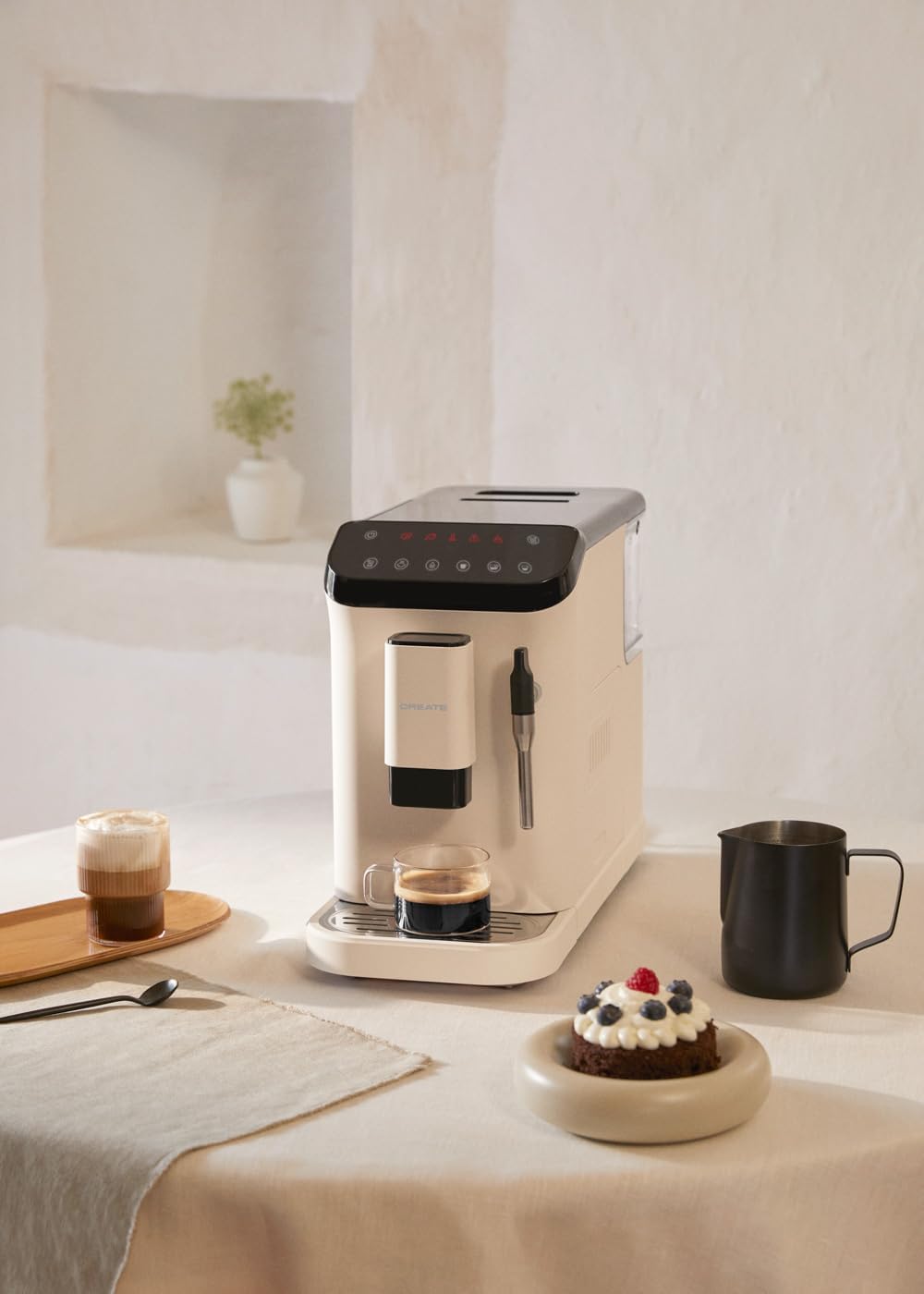 CREATE / THERA MATIC TOUCH / Kaffeevollautomat gebrochenes Weiß / 20 bar, 1,5l Tank, 180g Kaffeebohnenbehälter, Dampfdüse, Touch-Bedienfeld, Selbstreinigungsfunktion, 1350W