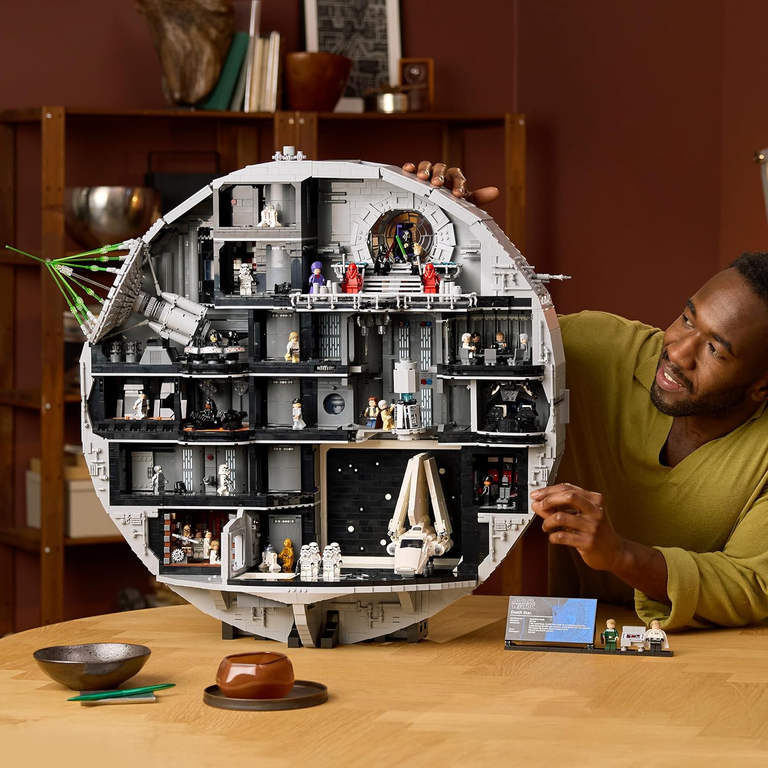 Star Wars 75419 Todesstern – Interaktives UCS-Modell für Erwachsene mit 36 Minifiguren, inkl. Luke Skywalker, Han Solo und Darth Vader – Sammlergeschenk für Fans (Männer und Frauen)