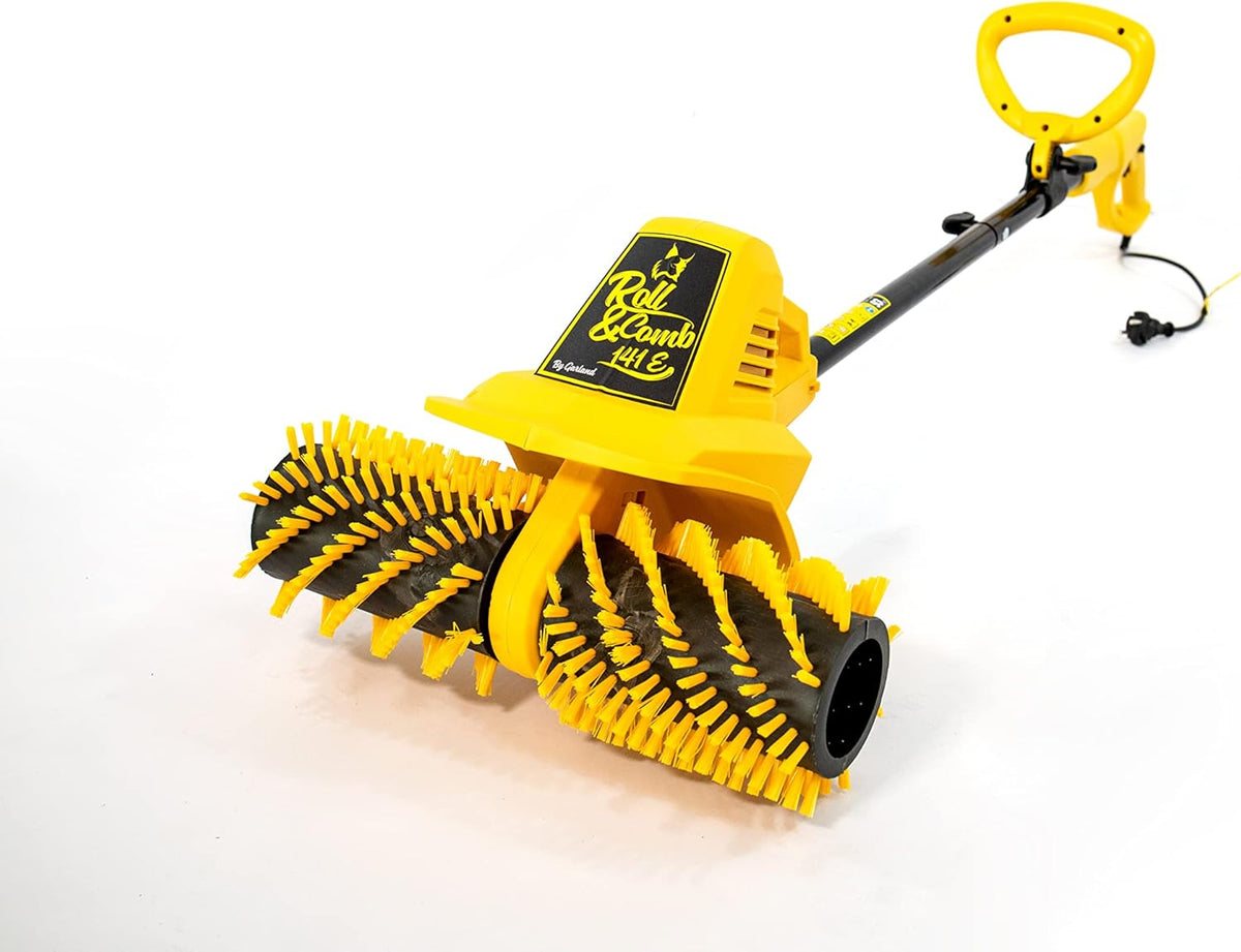 2026 Garland Roll&Comb 502E-V19 - Peinadora/Barredora césped artificial eléctrica enchufable - 1.600 W de potencia, 15'6 kg de peso, ancho de trabajo 40 cm con altura regulable. Saco de recogida de 40 l. Apto para superficies hasta 350 m2.