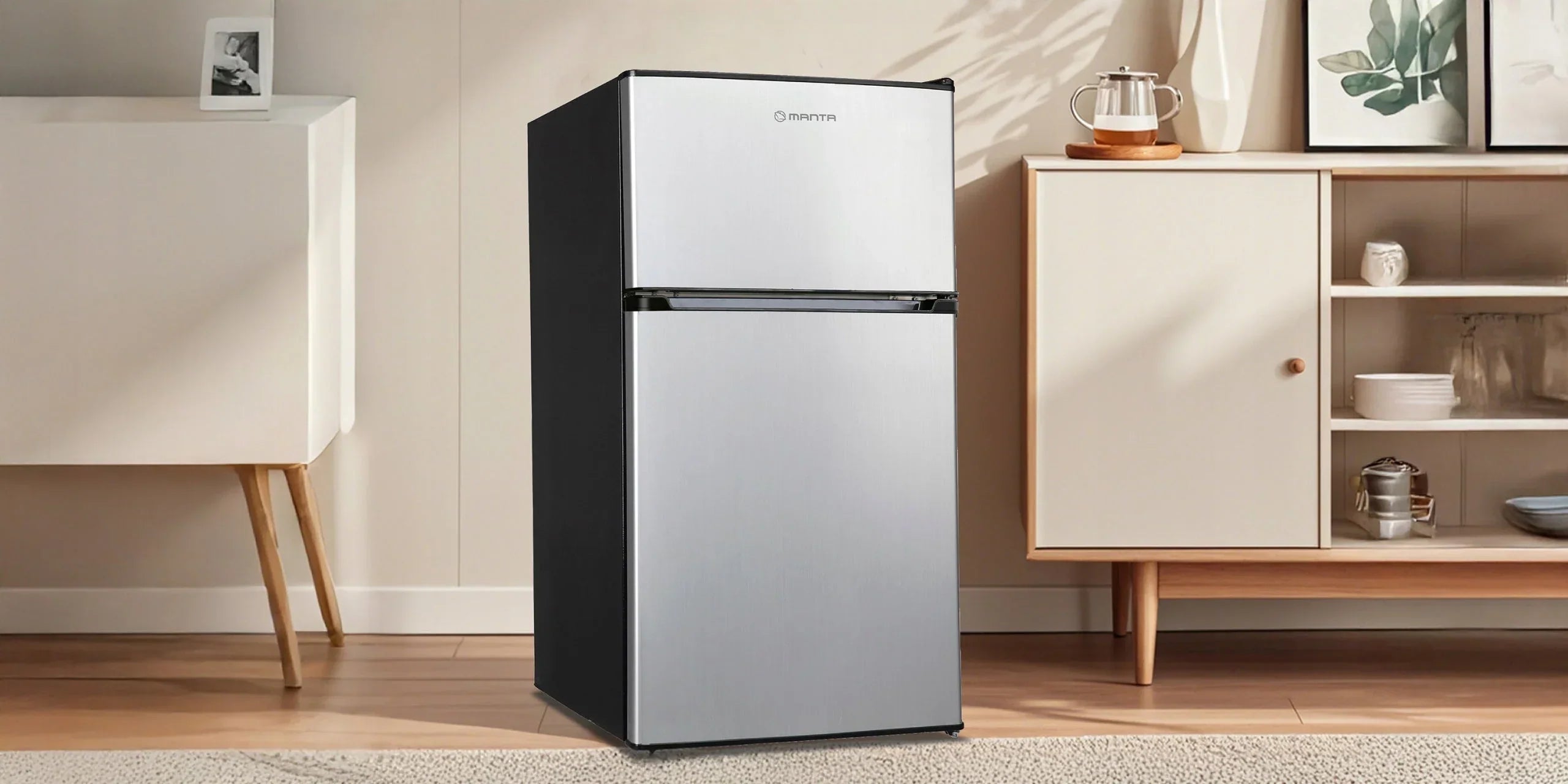 KLEINER KÜHLSCHRANK Minikühlschrank Gefrierfach Hotell Büro Silber LED 88l. 86cm