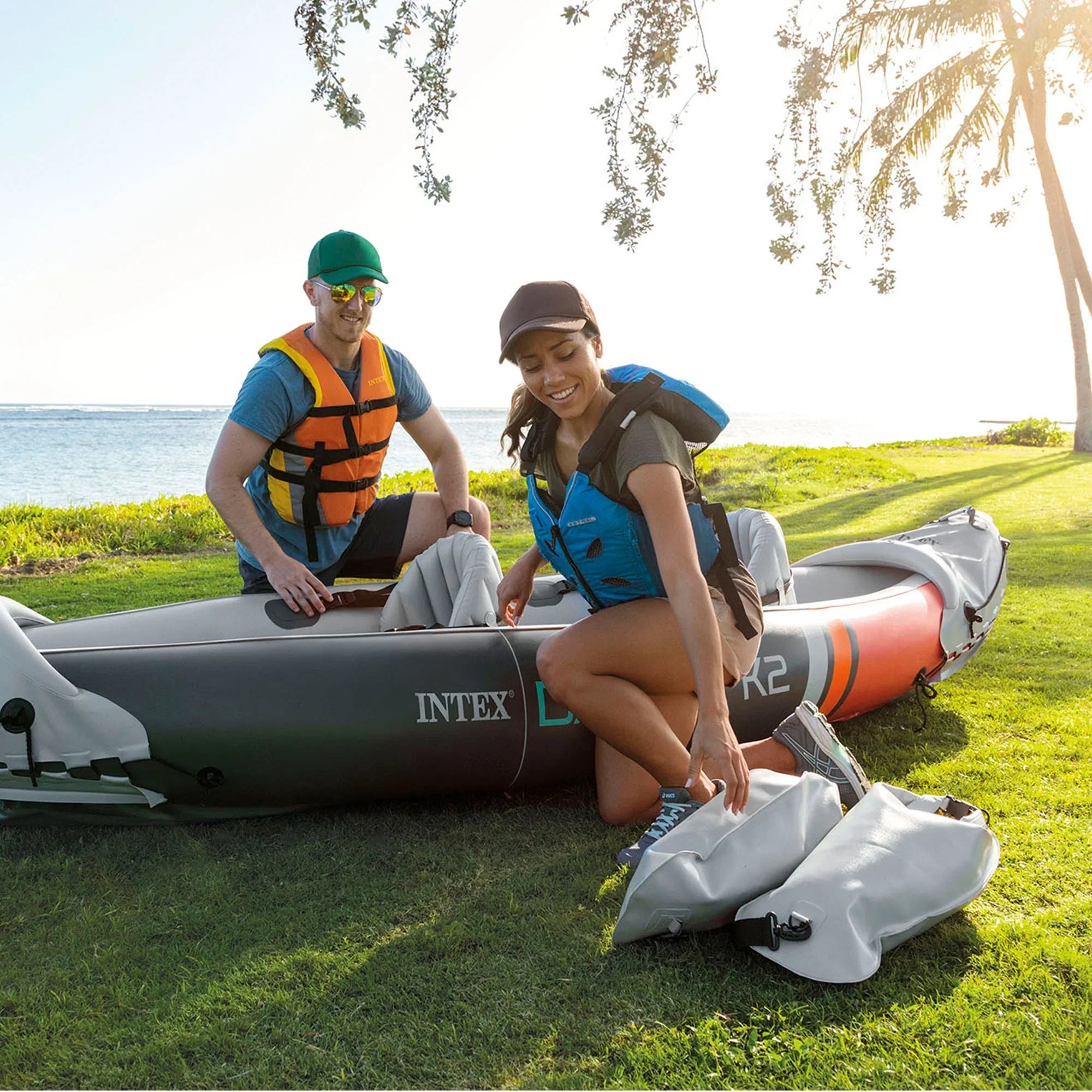 2025 Intex Dakota K2 aufblasbares 2-Personen-Vinyl-Kajak mit Paddeln und Pumpe – Offene Verpackung
