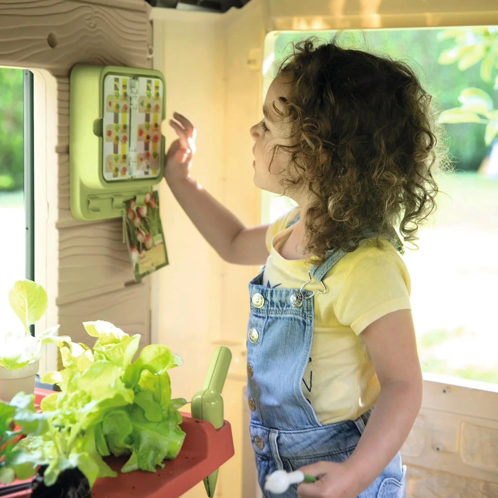 Smoby Life Garden House - Casa de Jardín Infantil de jardinería- Incluye Jardinera, Comedero para Pájaros, Herramientas y Accesorios - Protección UV - Material Reciclado - más de 2 años (7600810408)